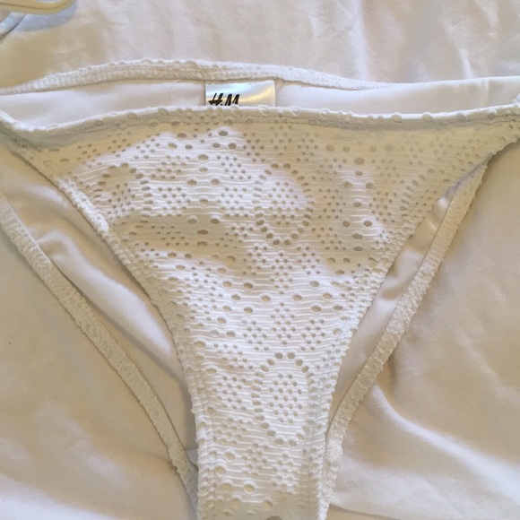 New white H&M bathing suit. - Picture 3 of 3